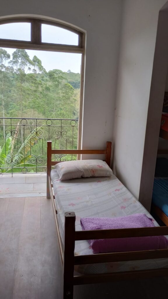 Se você ou alguém que você conhece está lutando contra a dependência da droga sintética K2 ou K9 em Itapevi, é importante saber que a ajuda está ao alcance. O caminho para a recuperação pode ser desafiador, mas com o suporte certo, é possível superar os obstáculos e construir uma vida saudável e livre da dependência. Neste artigo, exploraremos os aspectos vitais de uma clínica de recuperação para K2 e K9 em Itapevi e como ela desempenha um papel crucial na jornada de recuperação.