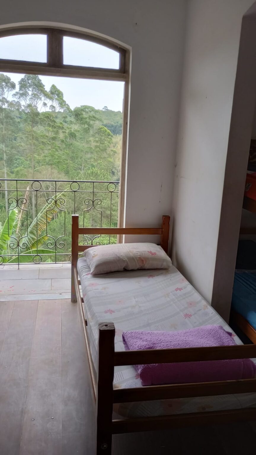 Se você ou alguém que você conhece está lutando contra a dependência da droga sintética K2 ou K9 em Itapevi, é importante saber que a ajuda está ao alcance. O caminho para a recuperação pode ser desafiador, mas com o suporte certo, é possível superar os obstáculos e construir uma vida saudável e livre da dependência. Neste artigo, exploraremos os aspectos vitais de uma clínica de recuperação para K2 e K9 em Itapevi e como ela desempenha um papel crucial na jornada de recuperação.